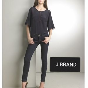 J Brand 910 Skinny Leg Jean